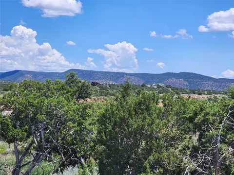 20 Goathead Ct, Santa Fe, NM 87508