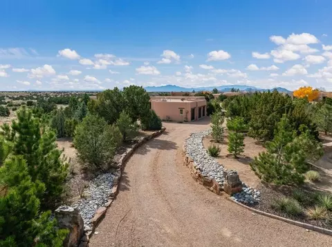 Exterior - 33 E Saddleback Mesa, Santa Fe, NM 87508 photo 19 of 19