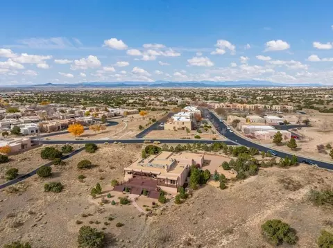 View/Area - 33 E Saddleback Mesa, Santa Fe, NM 87508 photo 4 of 4