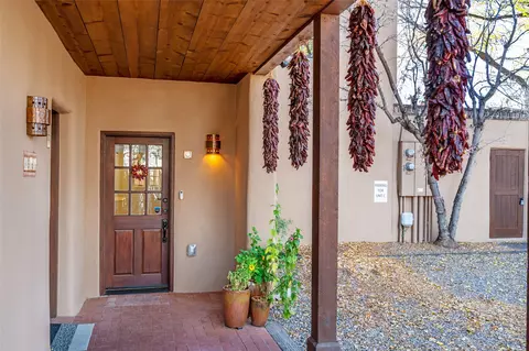 841 E Alameda St #C, Santa Fe, NM 87501