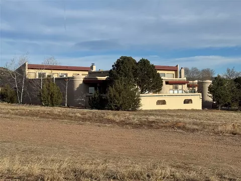 3 Solano Ct, Santa Fe, NM 87508