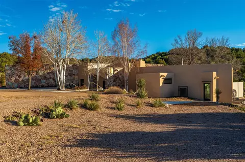 117 La Ventana, Santa Fe, NM 87508