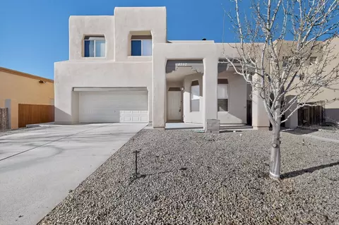 4532 Solecito, Santa Fe, NM 87507