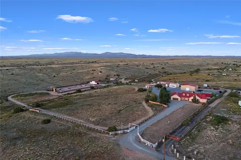 57 A Southfork, Santa Fe, NM 87508
