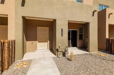7324 Contenta Ridge Loop, Santa Fe, NM 87507