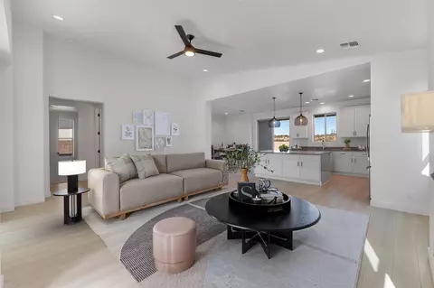 73 Cadena Loop, White Rock, NM 87547