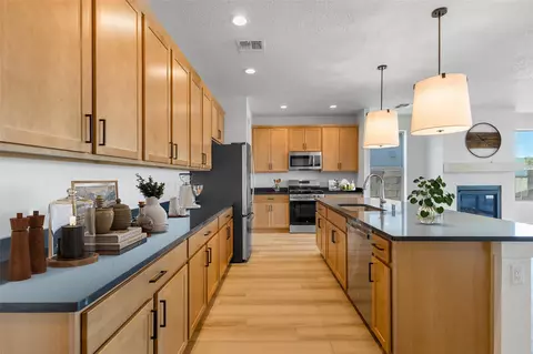 75 Cadena Loop, White Rock, NM 87547 photo 5