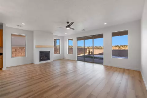 75 Cadena Loop, White Rock, NM 87547 photo 10