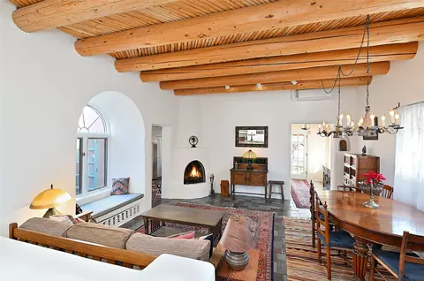 629 Camino Del Monte Sol, Santa Fe, NM 87505