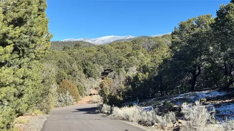 2351 Via Colibris, Santa Fe, NM 87501