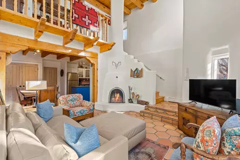 624 Galisteo #27, Santa Fe, NM 87505