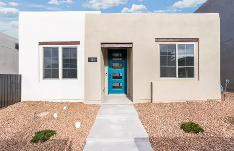 131 Prudencio St, Santa Fe, NM 87505