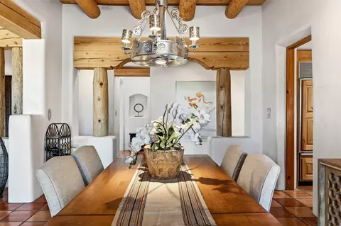 8 Ridgetop Cir, Santa Fe, NM 87506