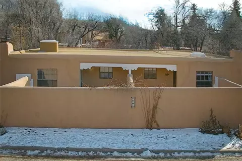 516 Hillside Ave, Santa Fe, NM 87501