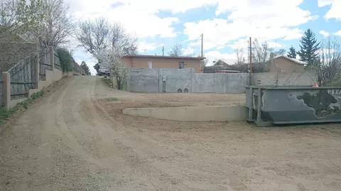 1304 Montoya Pl, Santa Fe, NM 87505