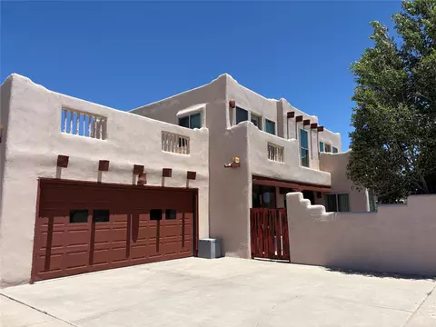 105 Moya Rd, Santa Fe, NM 87508