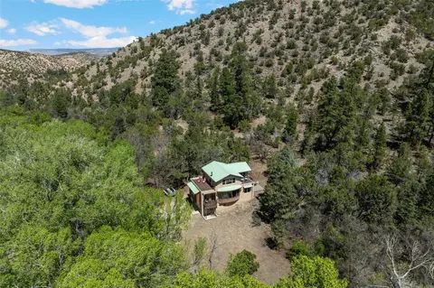 595 Cr 198 # A, Canones, NM 87516