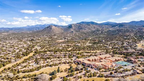 3101 Old Pecos #225, Santa Fe, NM 87505
