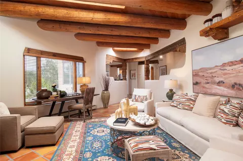1388 Camino Corto, Santa Fe, NM 87501