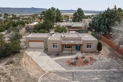 6626 Shkamarayu, Cochiti Lake, NM 87083