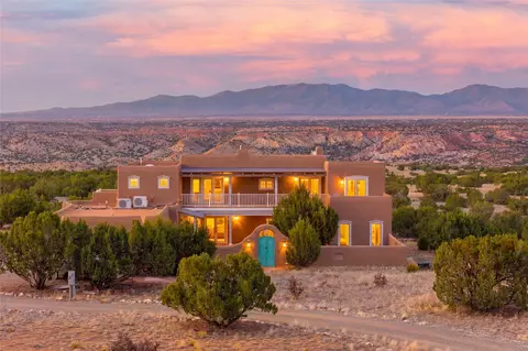 39 Gopeyka Cyn, Cerrillos, NM 87010