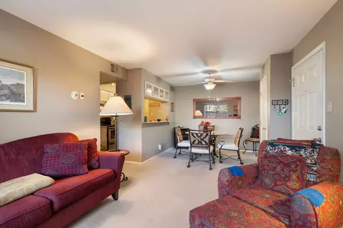 941 Calle Mejia #201, Santa Fe, NM 87501