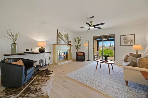 2805 Camino Del Bosque, Santa Fe, NM 87507