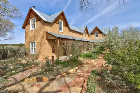 272 State Highway 215, El Rito, NM 87530