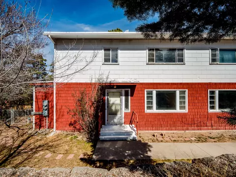 3050 Walnut St #A, Los Alamos, NM 87544