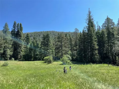 705 Nm-120, Angel Fire, NM 87710