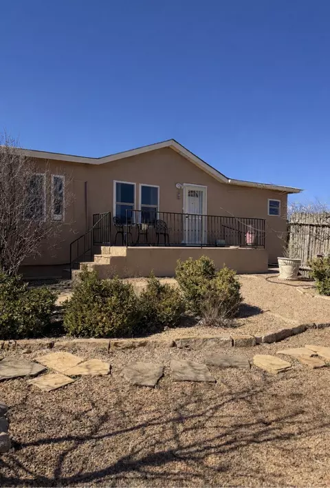 1513 Mirada Rd, Santa Fe, NM 87506