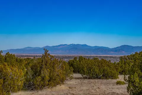 65 Grenfell Rnch, Cerrillos, NM 87010