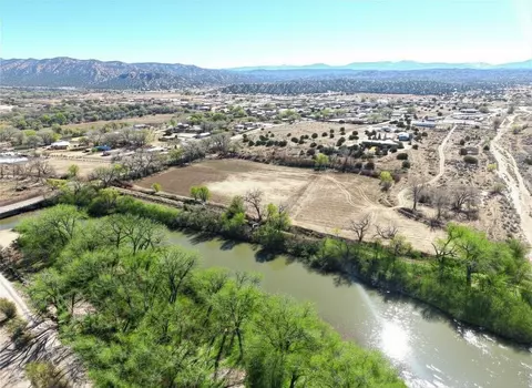 1 Road 1421 # a, Velarde, NM 87582