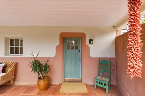 512 Acequia Madre #A/B, Santa Fe, NM 87505