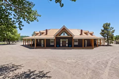 26 Schmittle Rd, Socorro, NM 87801