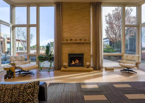 915 Old Santa Fe Trl, Santa Fe, NM 87505