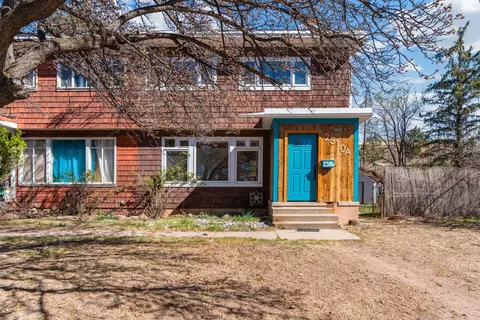 2310 39th #A, Los Alamos, NM 87544