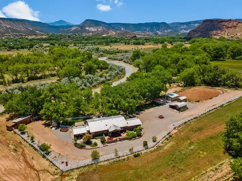 425 County Road 155, Abiquiu, NM 87510