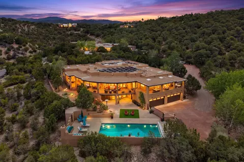 1308 Thunder Rdg, Santa Fe, NM 87501