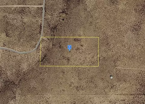 32 Cielo Grande Rd, Tres Piedras, NM 87577
