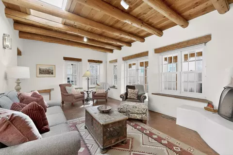 334 Otero #4-1, Santa Fe, NM 87501