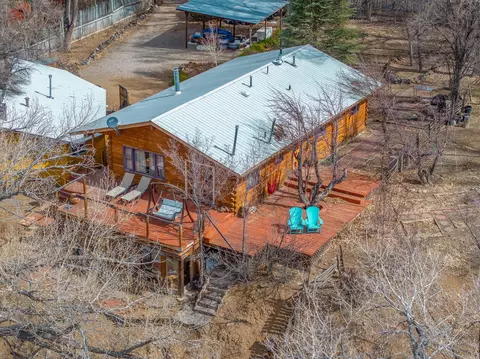 12 State Highway 570, Embudo, NM 87531