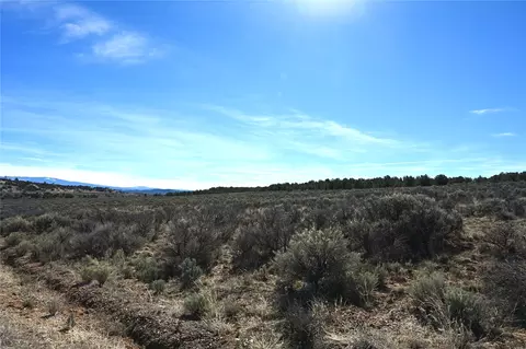 00 Pajarito #10 TR 242 & 243, Tierra Amarilla, NM 87575