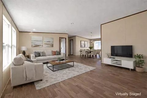 92 Avenida Mercedes, Pecos, NM 87552