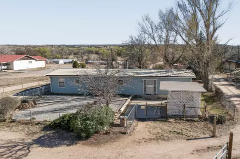 14 Olive Ln, Santa Fe, NM 87506