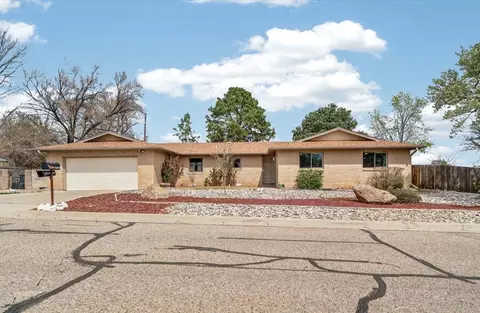 102 Fort Un, White Rock, NM 87547