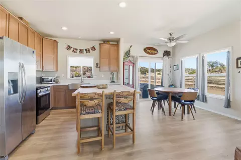 1241 Arrow Head Rnch, Santa Fe, NM 87507