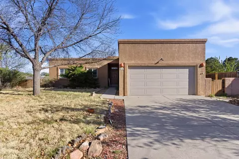 2702 La Silla Dorada, Santa Fe, NM 87505