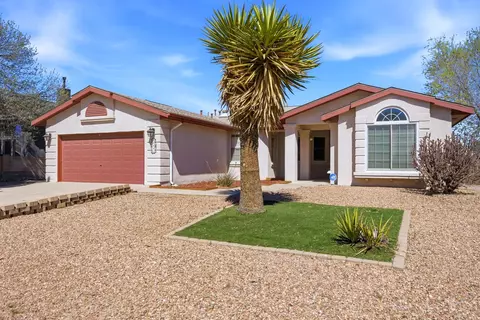 2881 Chessman Dr SE, Rio Rancho, NM 87124