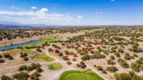 6 Luna Nueva, Santa Fe, NM 87506